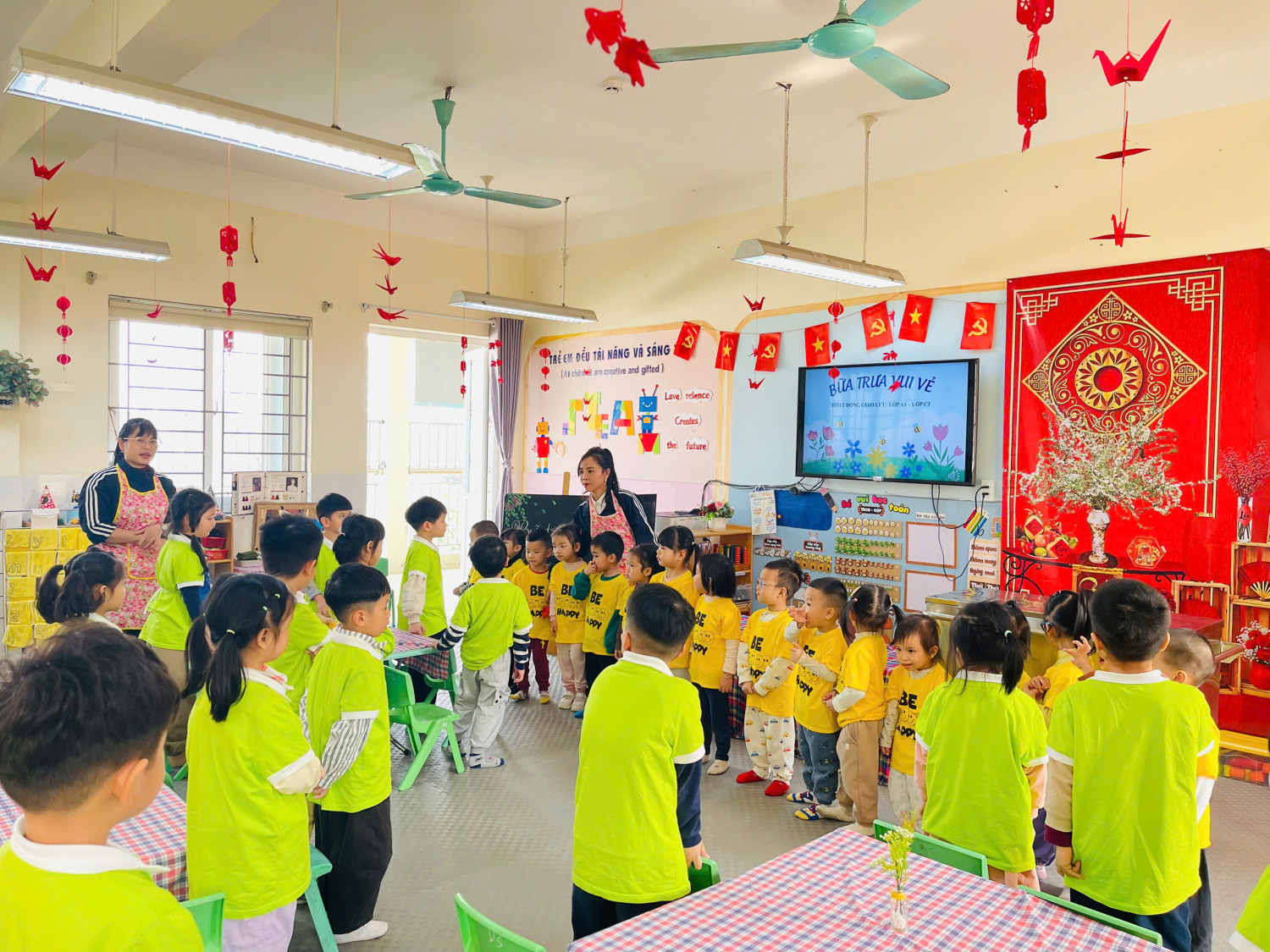 z7437121549789 c2b9378fa84a32f22393794563bccb89