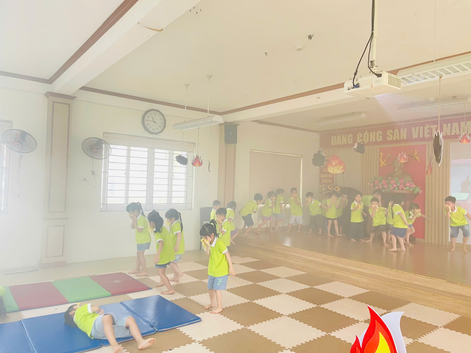 z7710346381963 78cff49e2970f3c19b12785645582866